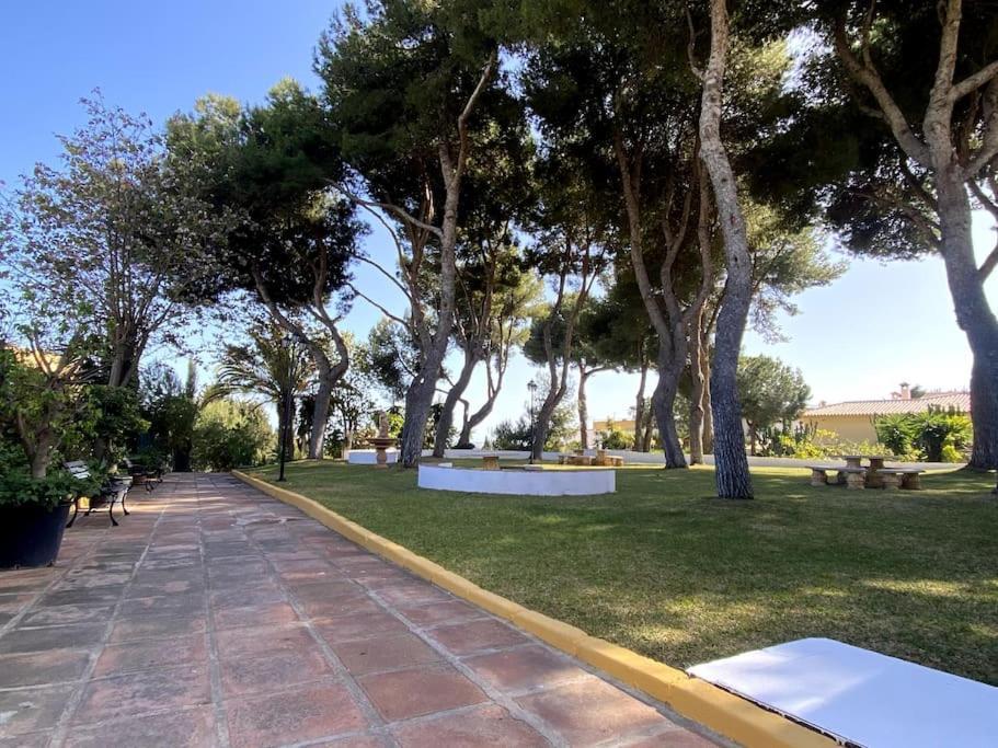 Duquesa, Vistas Panoramicas Al Mar Apartment Torremolinos Luaran gambar